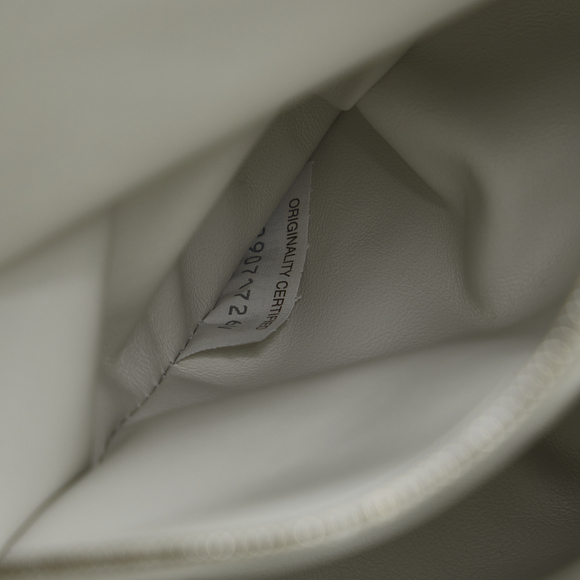 Pre-Loved Bottega Veneta The Twist - Picture 7 of 11